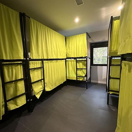 Madriz Hostel エクステリア 写真