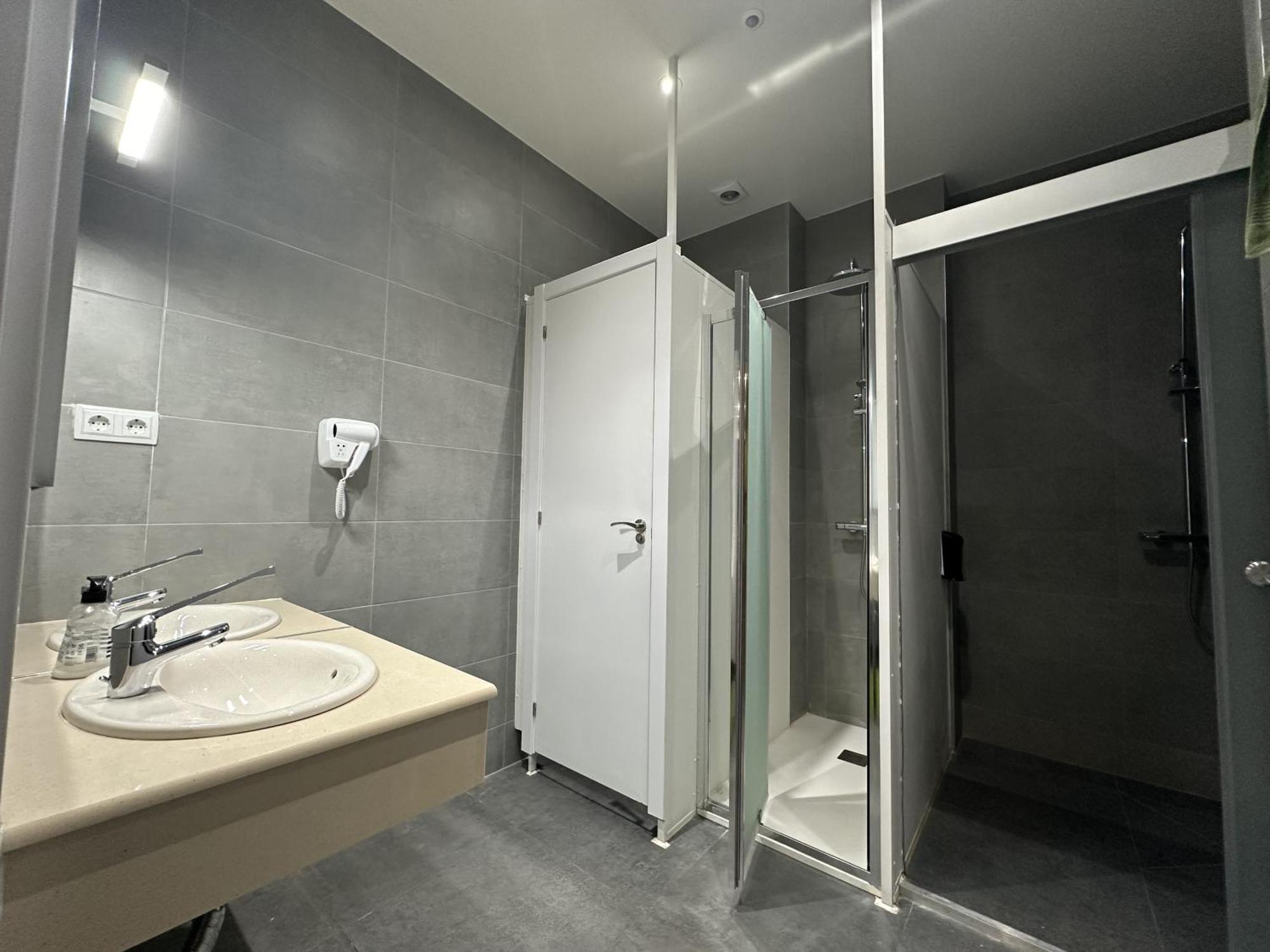 Madriz Hostel エクステリア 写真